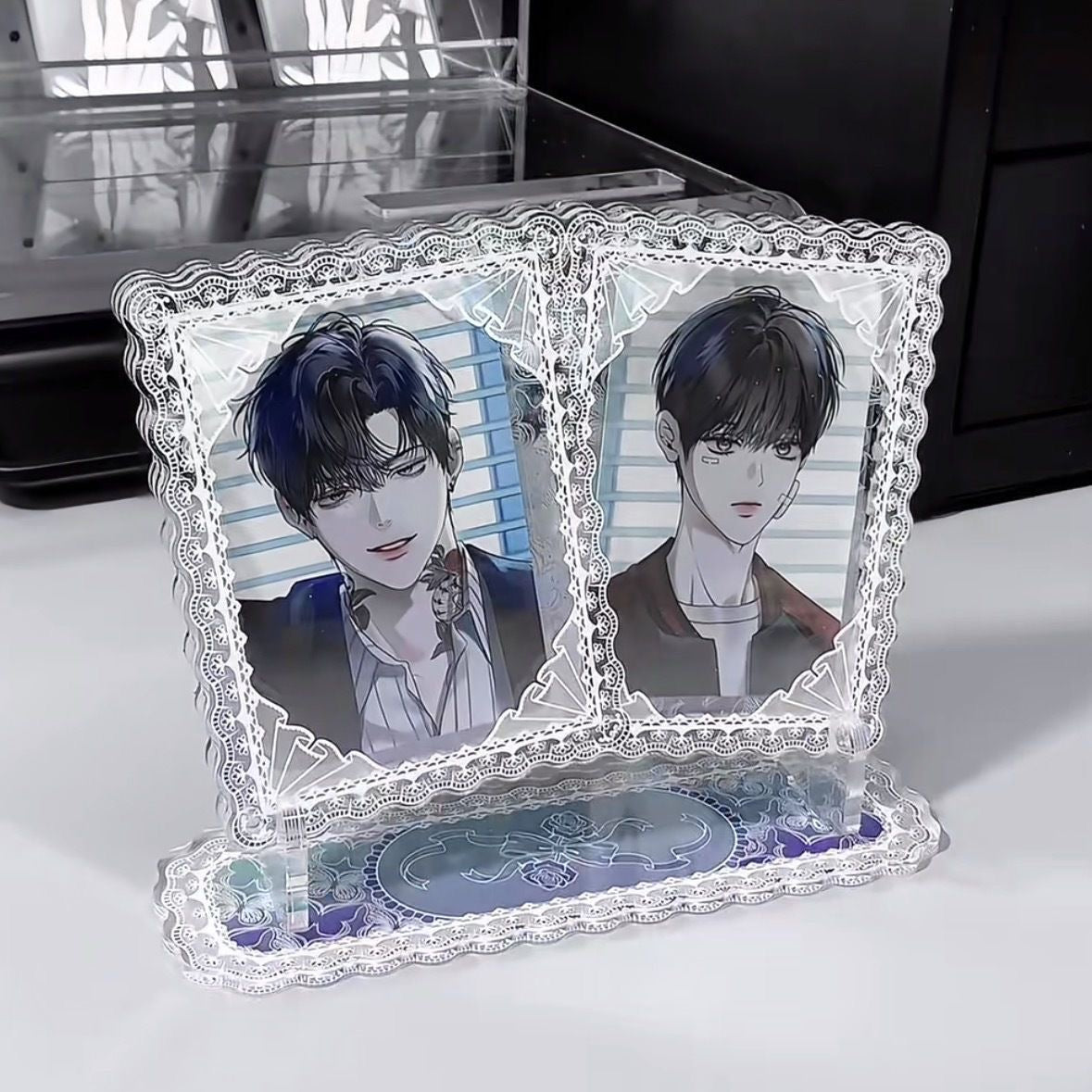 Butterfly & Roses Double-Frame Display Stand